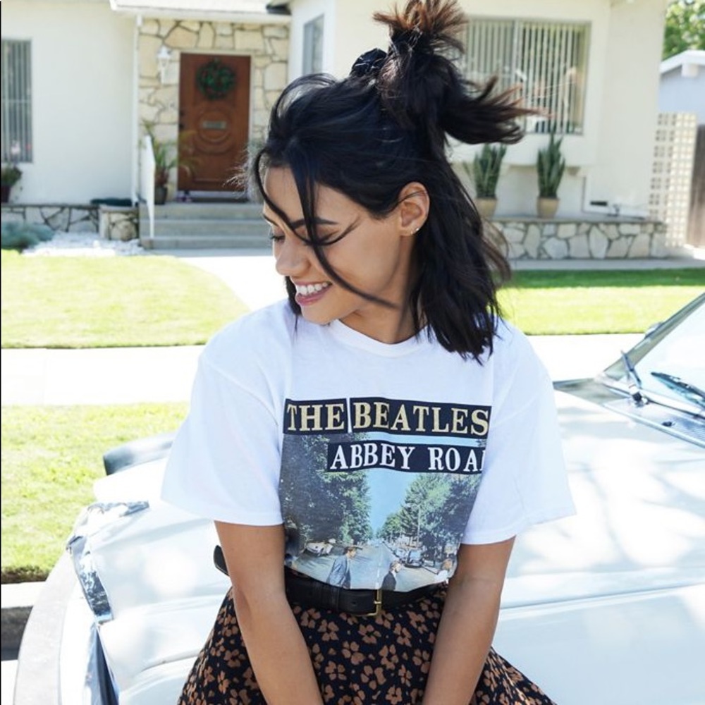 Junk Food The Beatles Abbey Road Glitter Tee